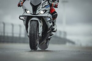 BATTLAX HYPERSPORT S23